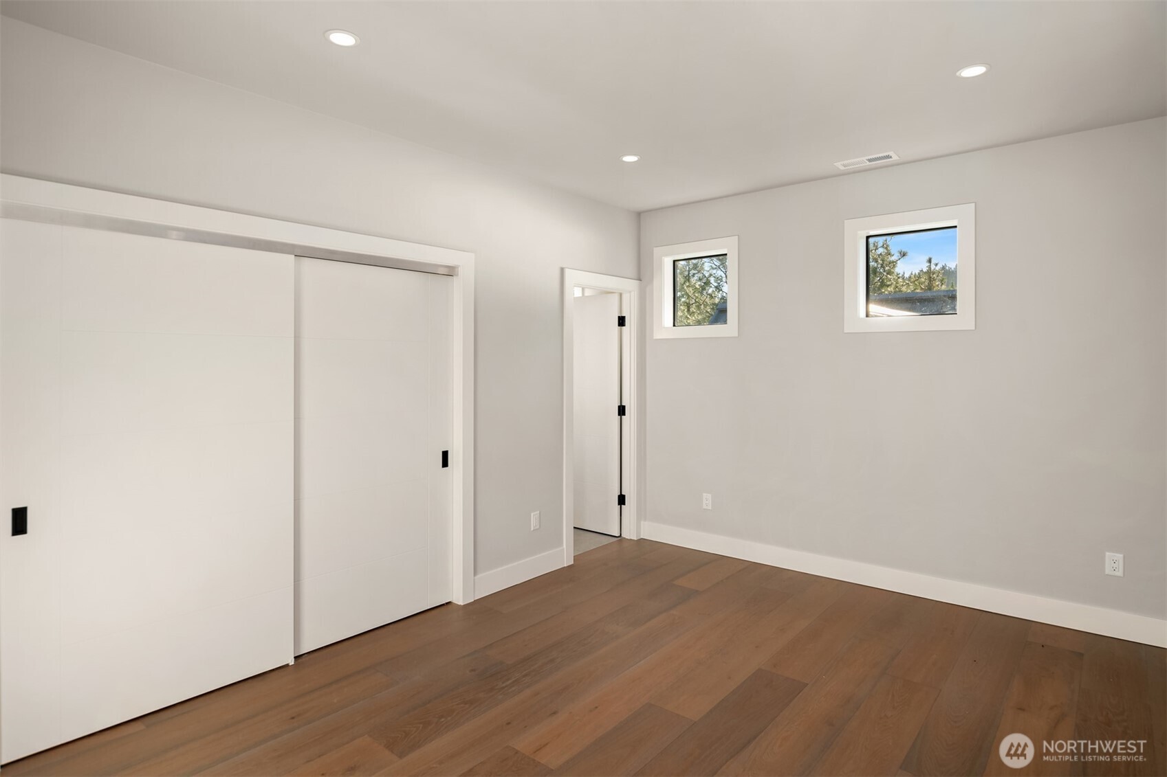831 Gold Leaf Lane Property Photo 28