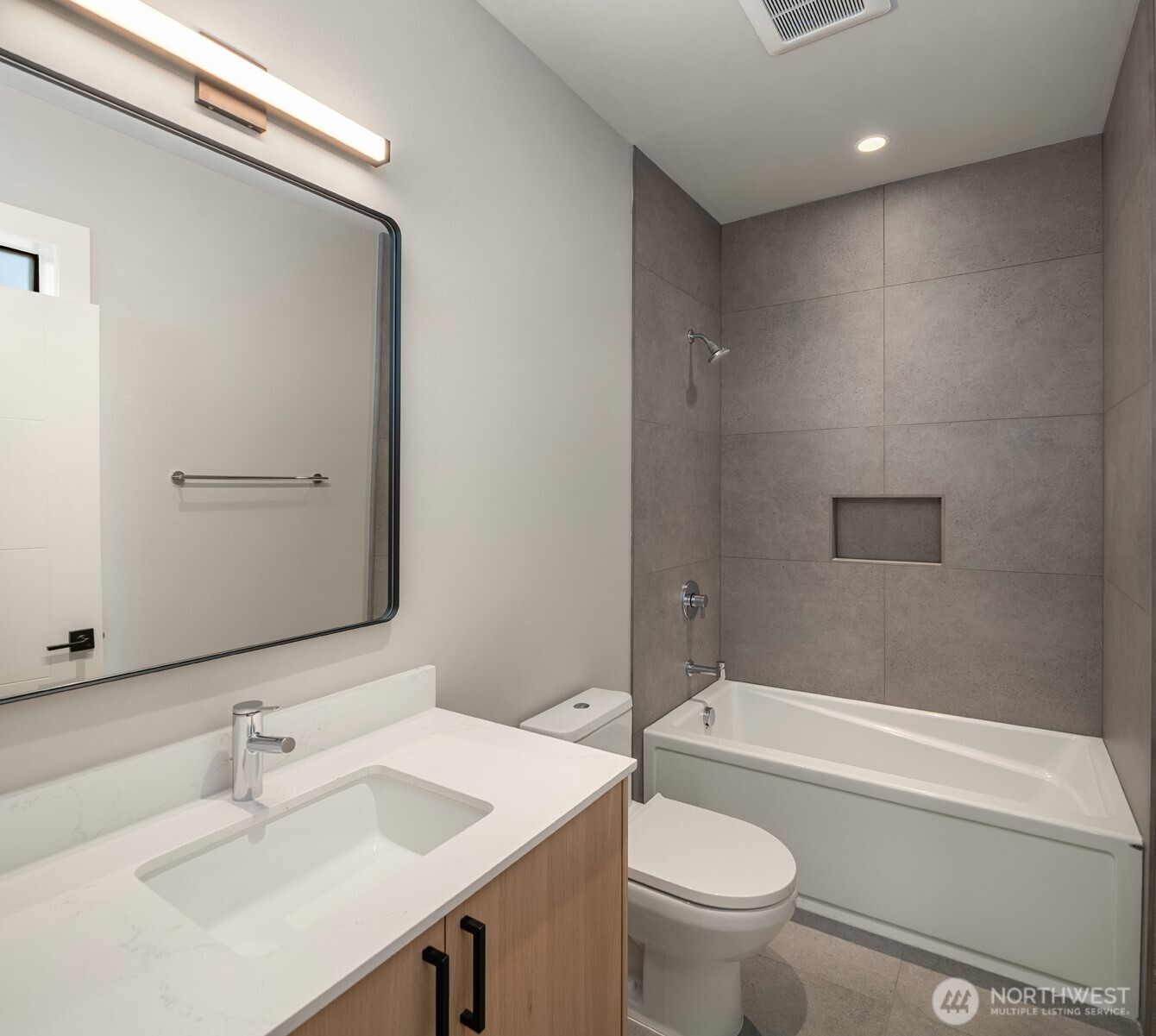 831 Gold Leaf Lane Property Photo 31