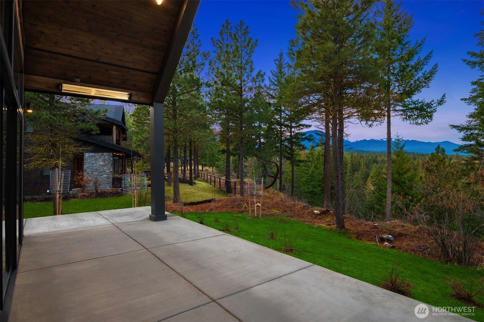 831 Gold Leaf Lane Property Photo 34