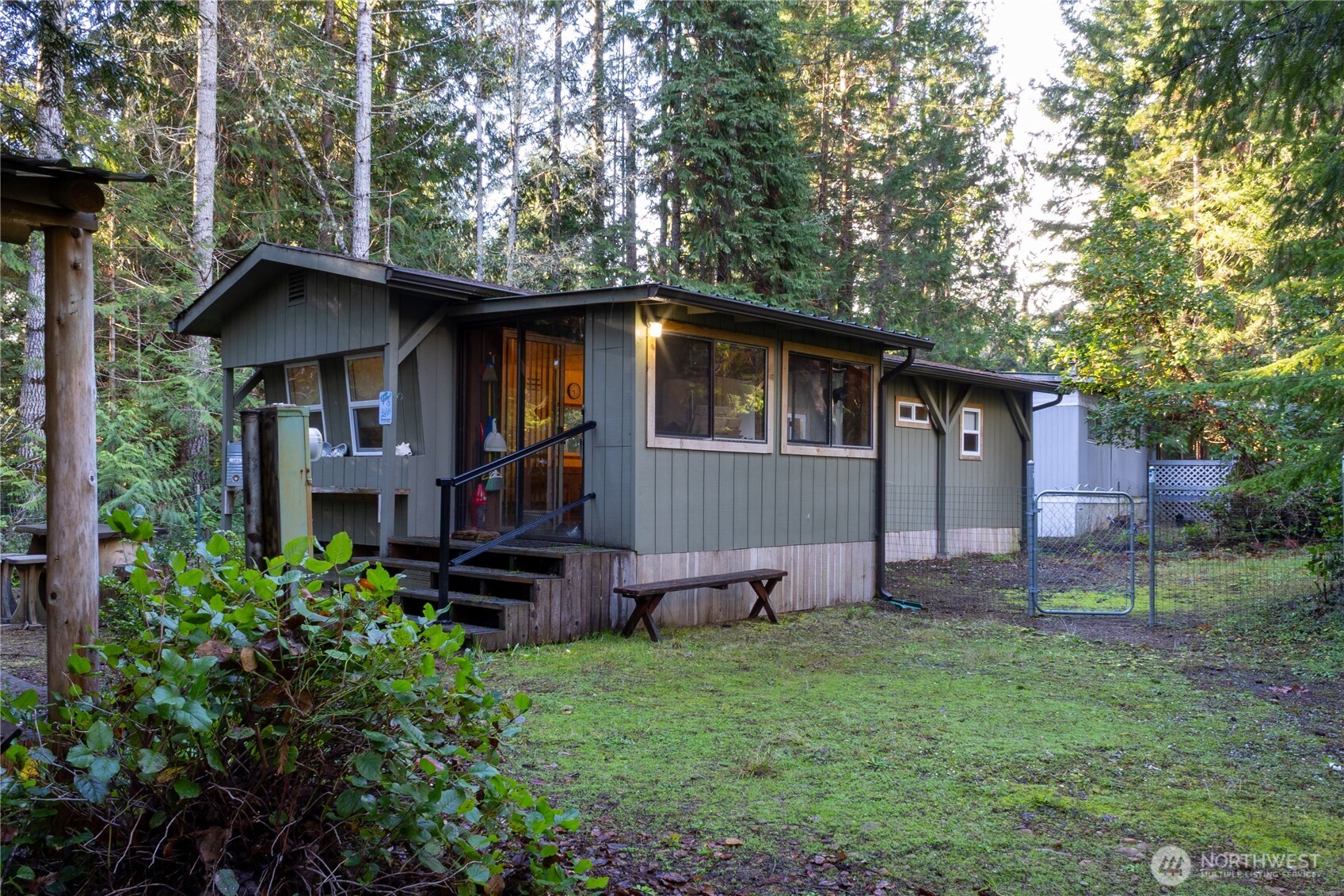 120 King Drive Property Photo 1