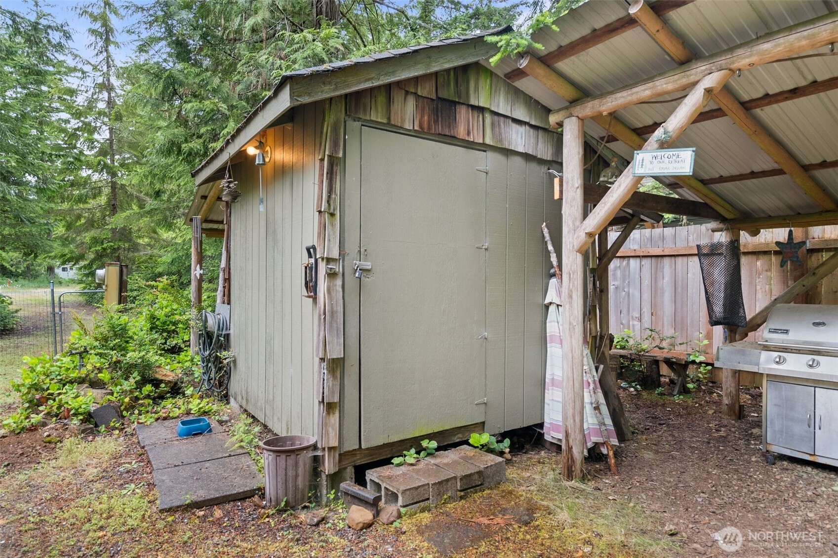 120 King Drive Property Photo 16