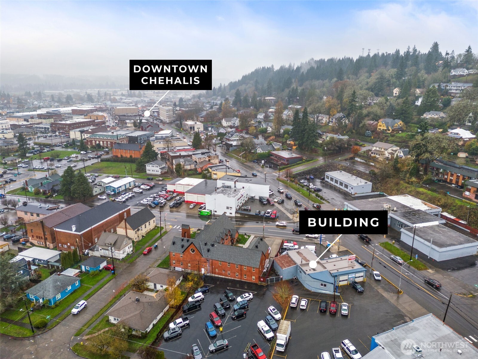 13 S Market Boulevard Property Photo 9