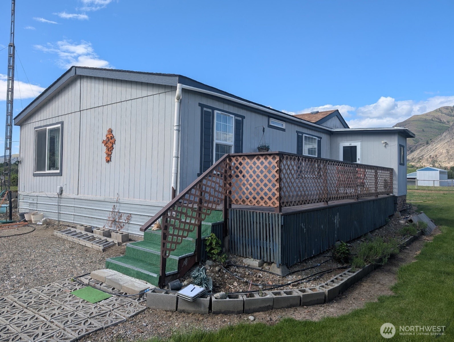 12 Moonlight Drive Property Photo 1