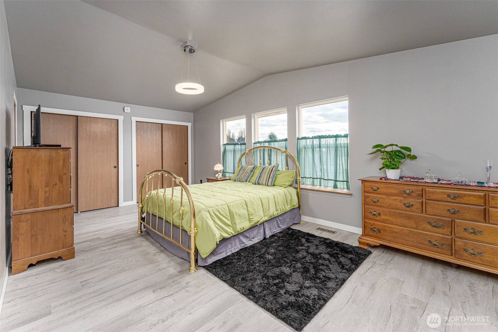 227 O Street Property Photo 13