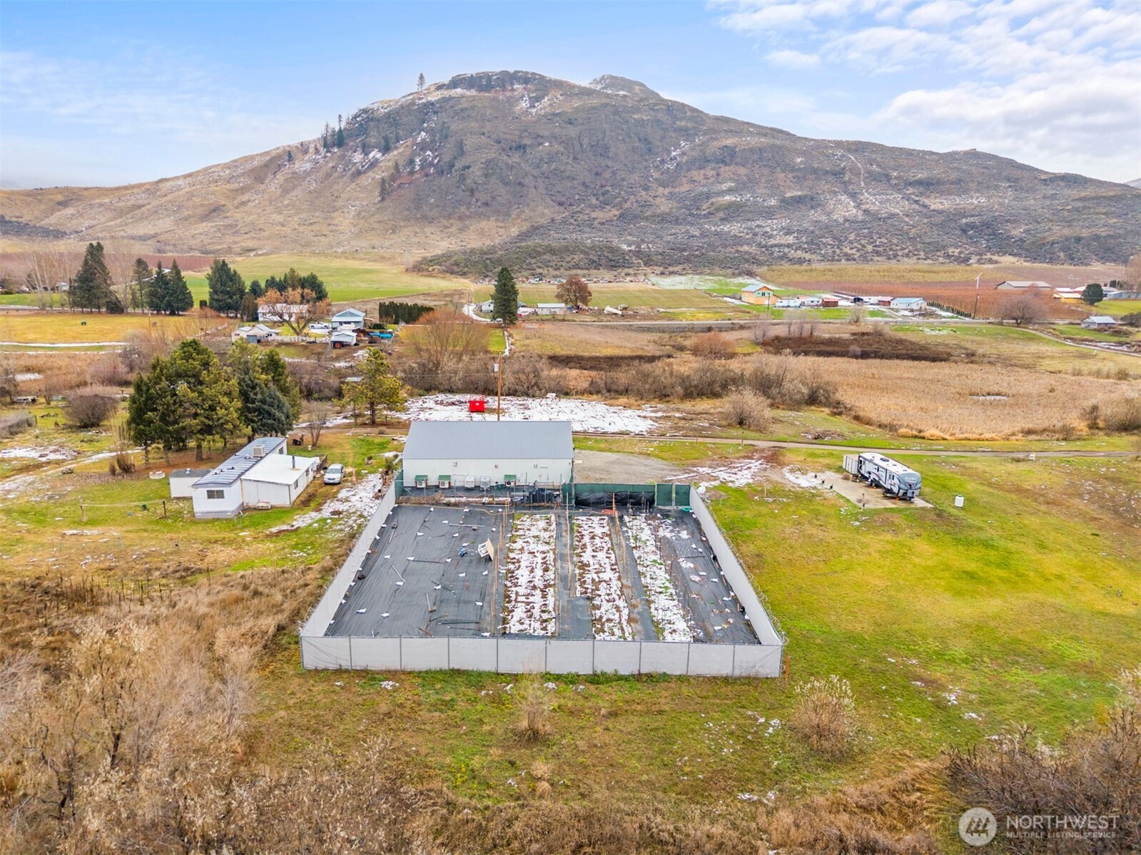 2460726 Property Photo 33