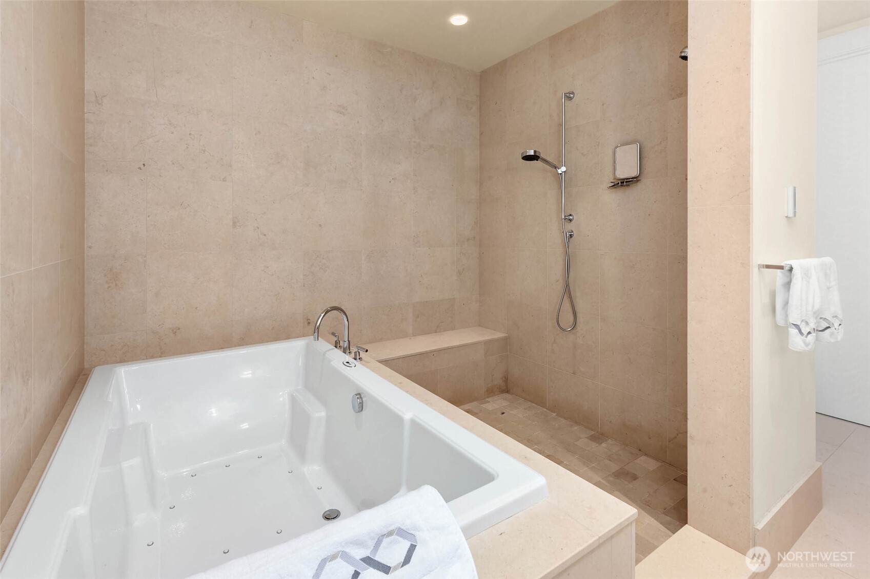 1521 2nd Avenue 3100 Property Photo 25