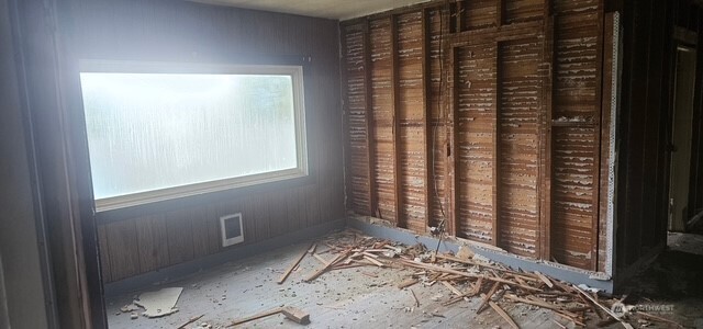 311 N 19th Avenue Property Photo 14
