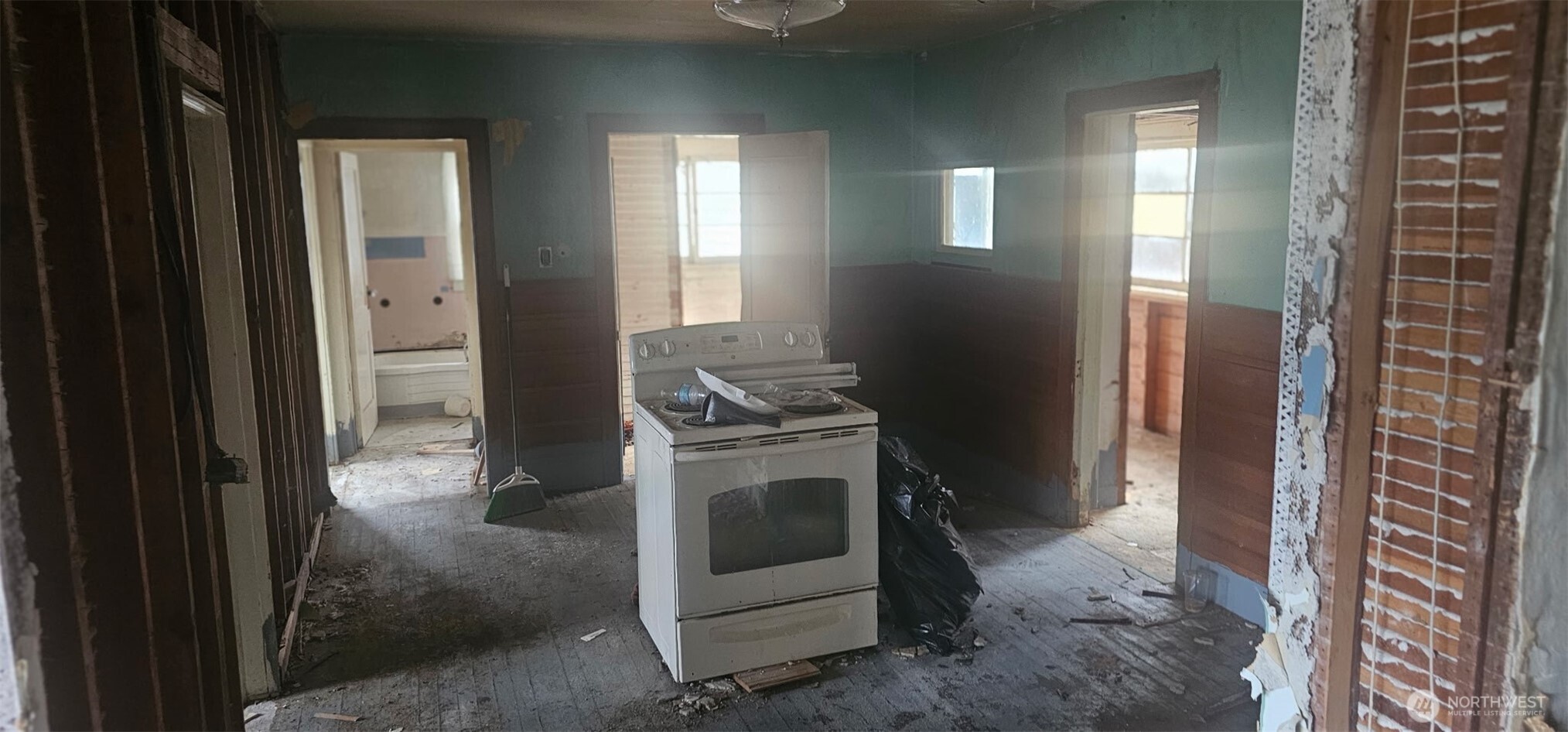 311 N 19th Avenue Property Photo 15