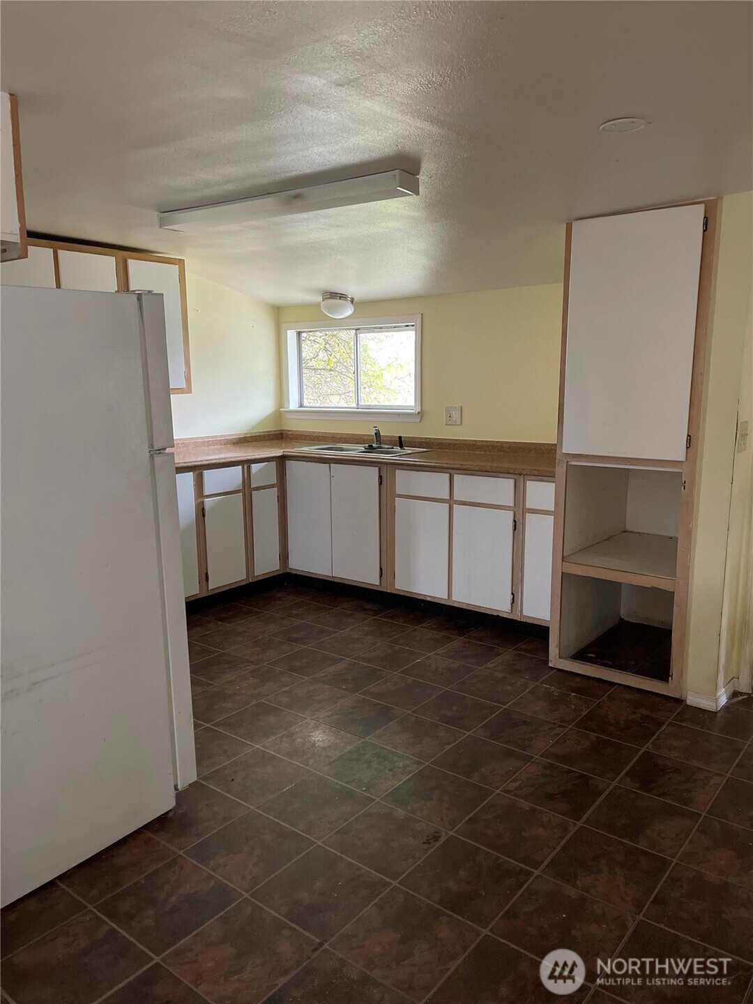 606 Schley Property Photo 6
