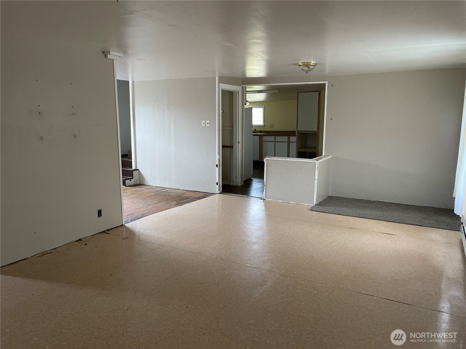 606 Schley Property Photo 9