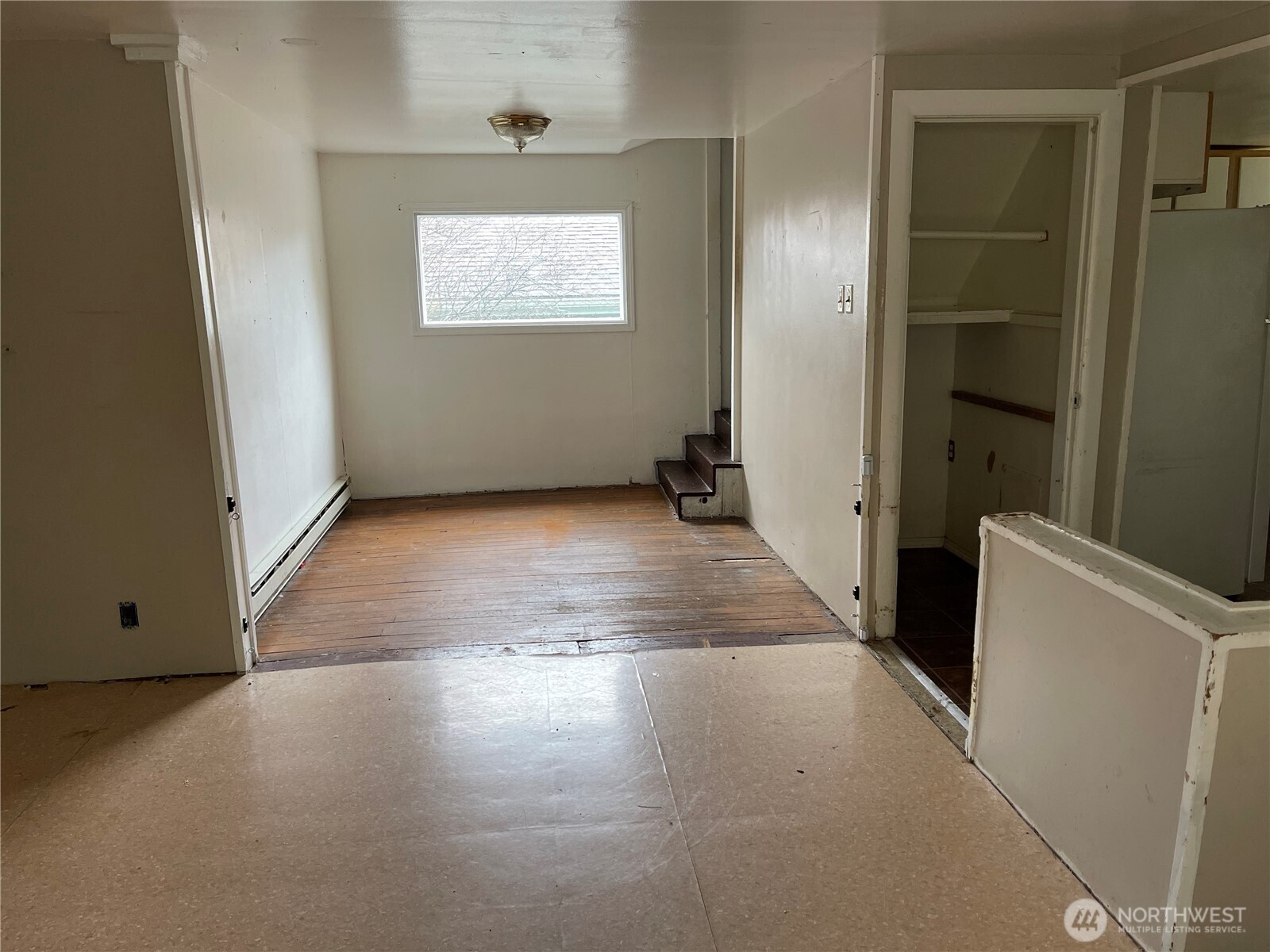 606 Schley Property Photo 11