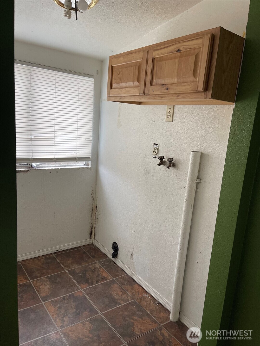 606 Schley Property Photo 13