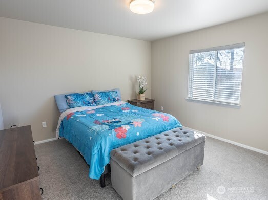 17622 Crossing Drive Property Photo 18
