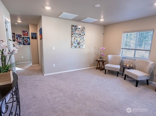 17622 Crossing Drive Property Photo 21