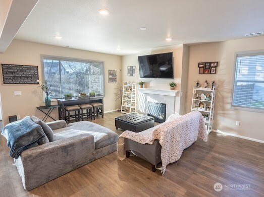 17622 Crossing Drive Property Photo 26