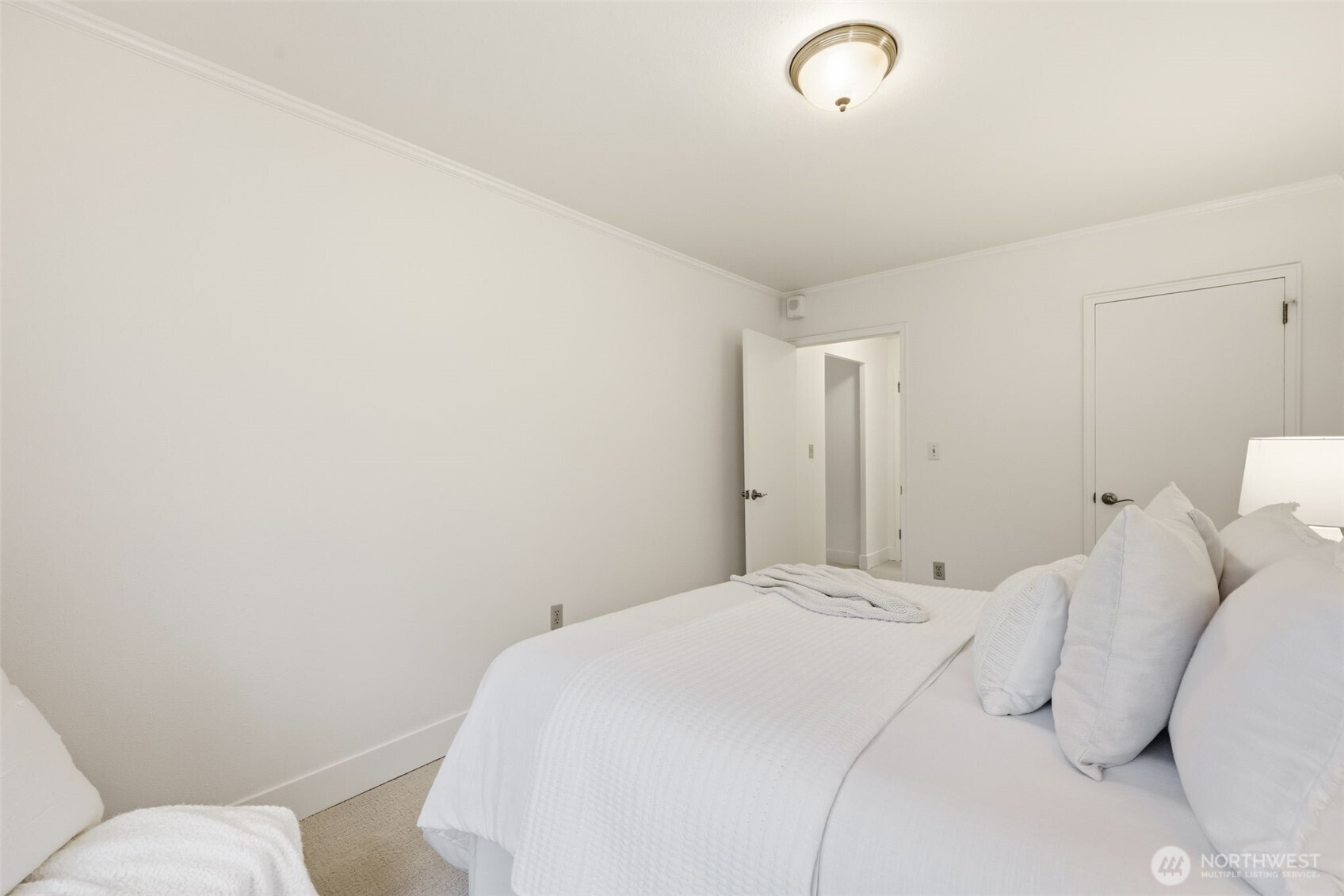 1105 Spring Street 408 Property Photo 12