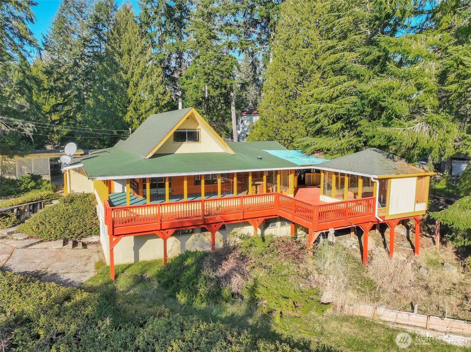 22115 Maple Drive Property Photo 1