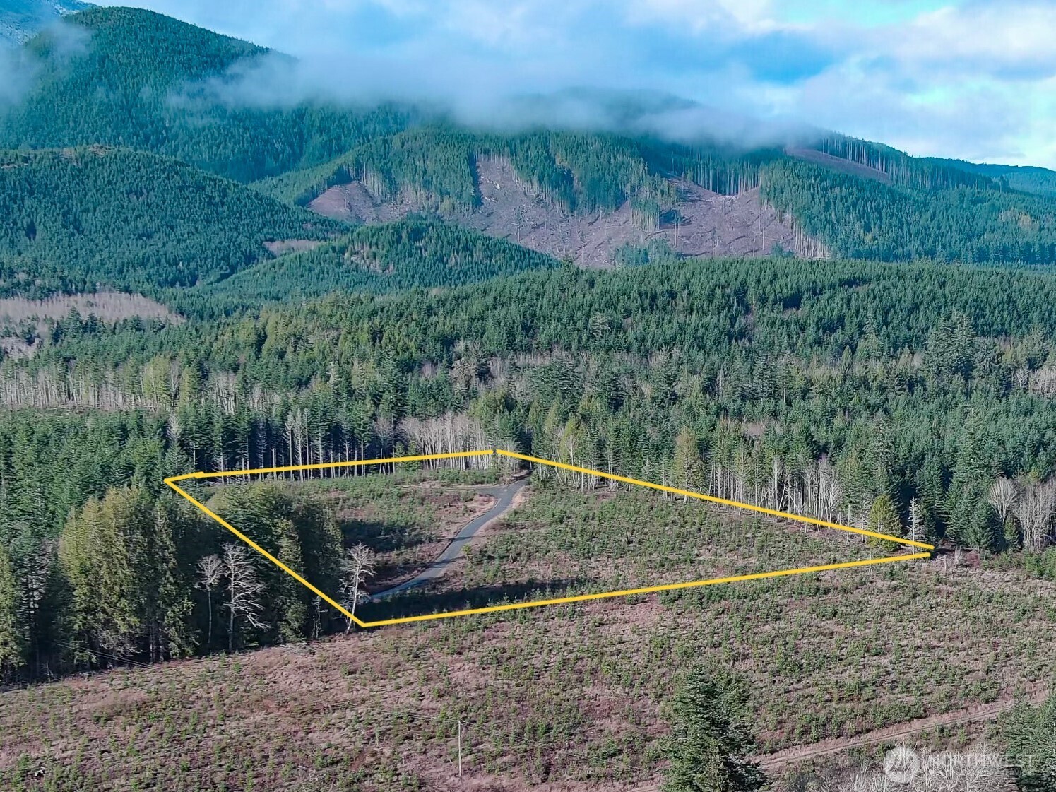3 Xxx Snow Creek Road Property Photo 2