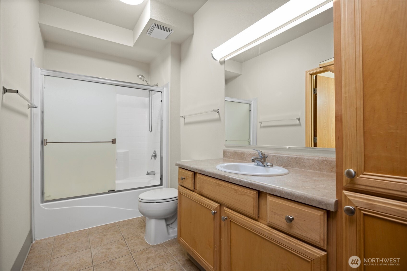 500 Darby Drive 209 Property Photo 16