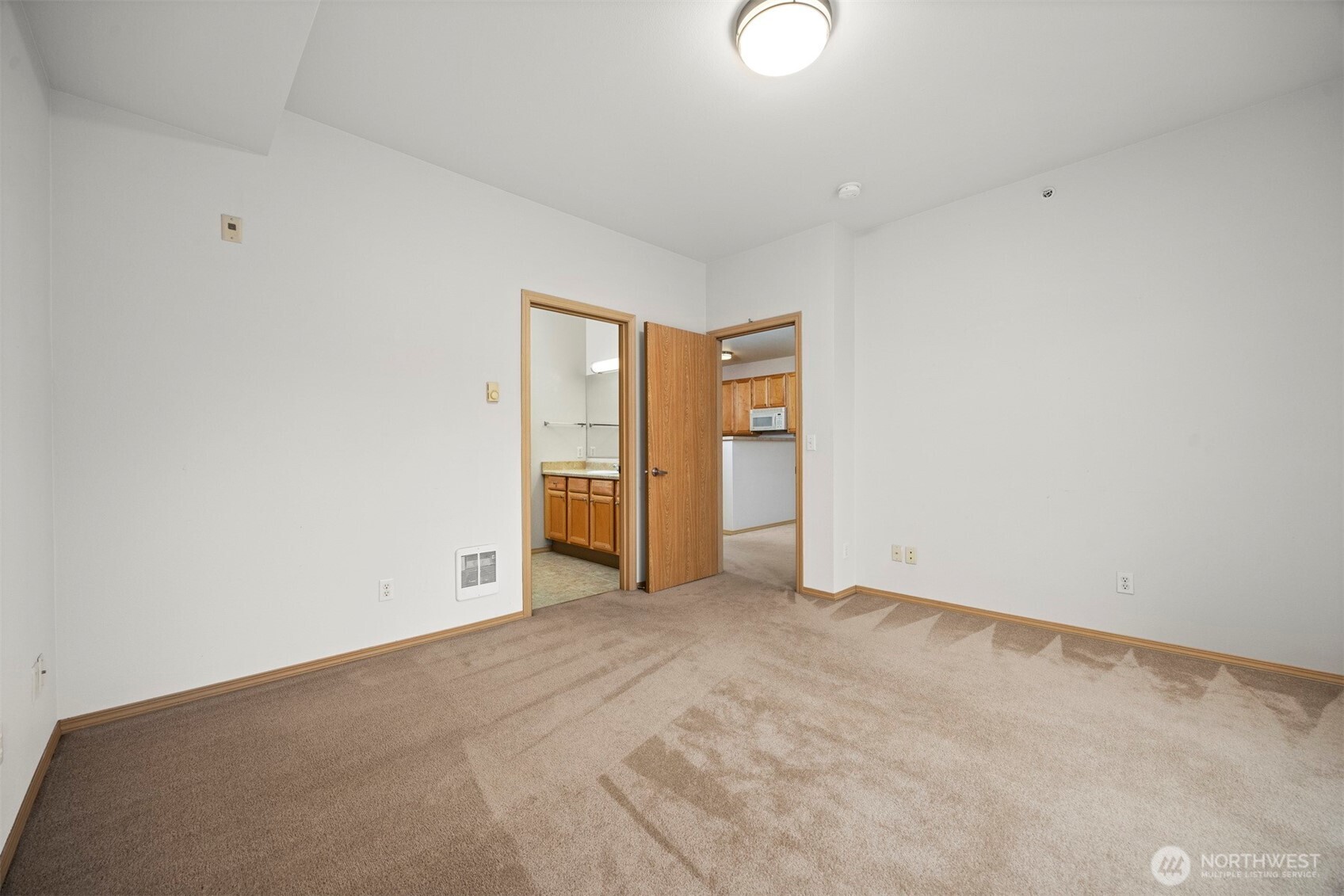 500 Darby Drive 209 Property Photo 22