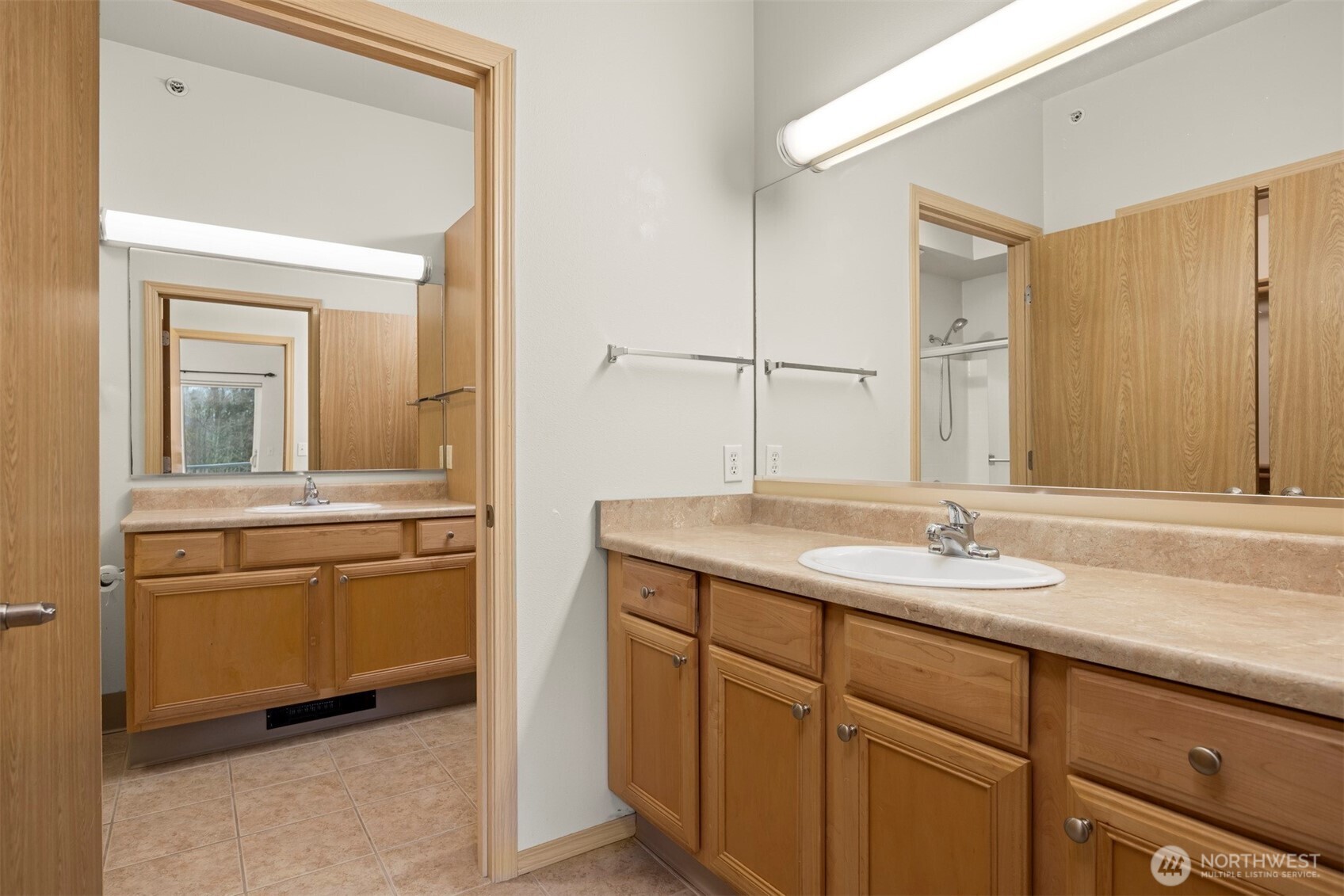500 Darby Drive 209 Property Photo 23