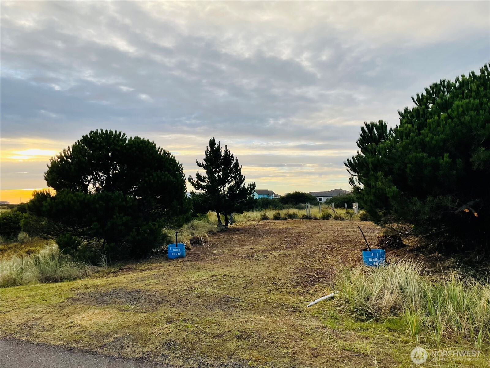 437 S Bel Air Loop Property Photo 1