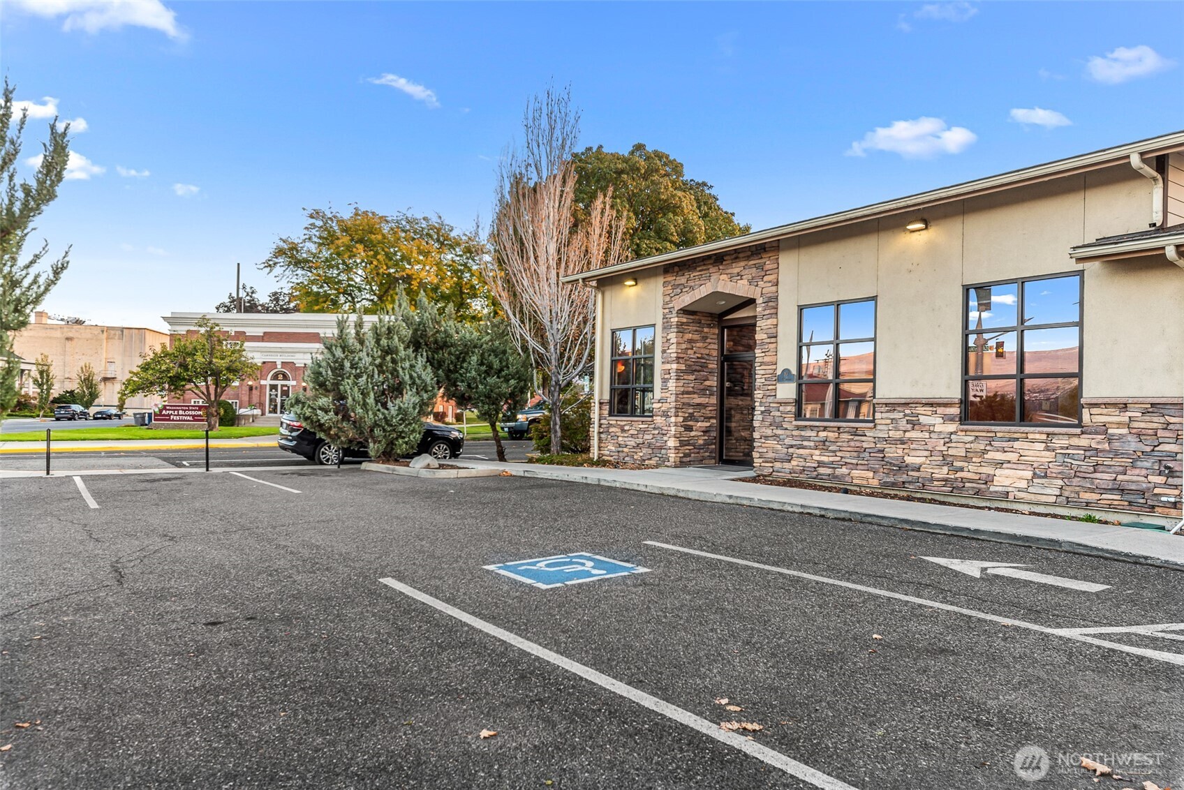 10 N Chelan Avenue Property Photo 11