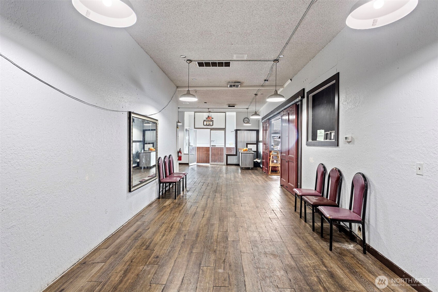 15310 1st Avenue Property Photo 4