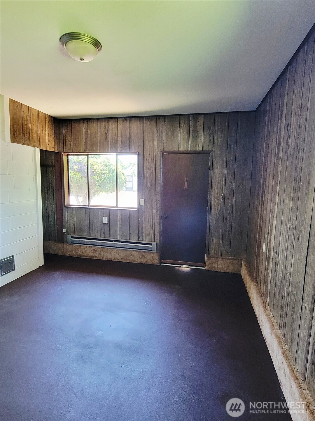300 Maple Street Property Photo 19