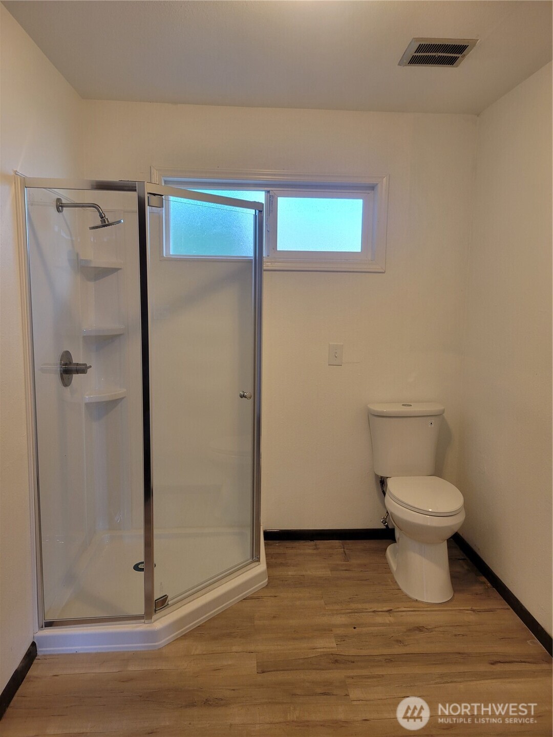 300 Maple Street Property Photo 20