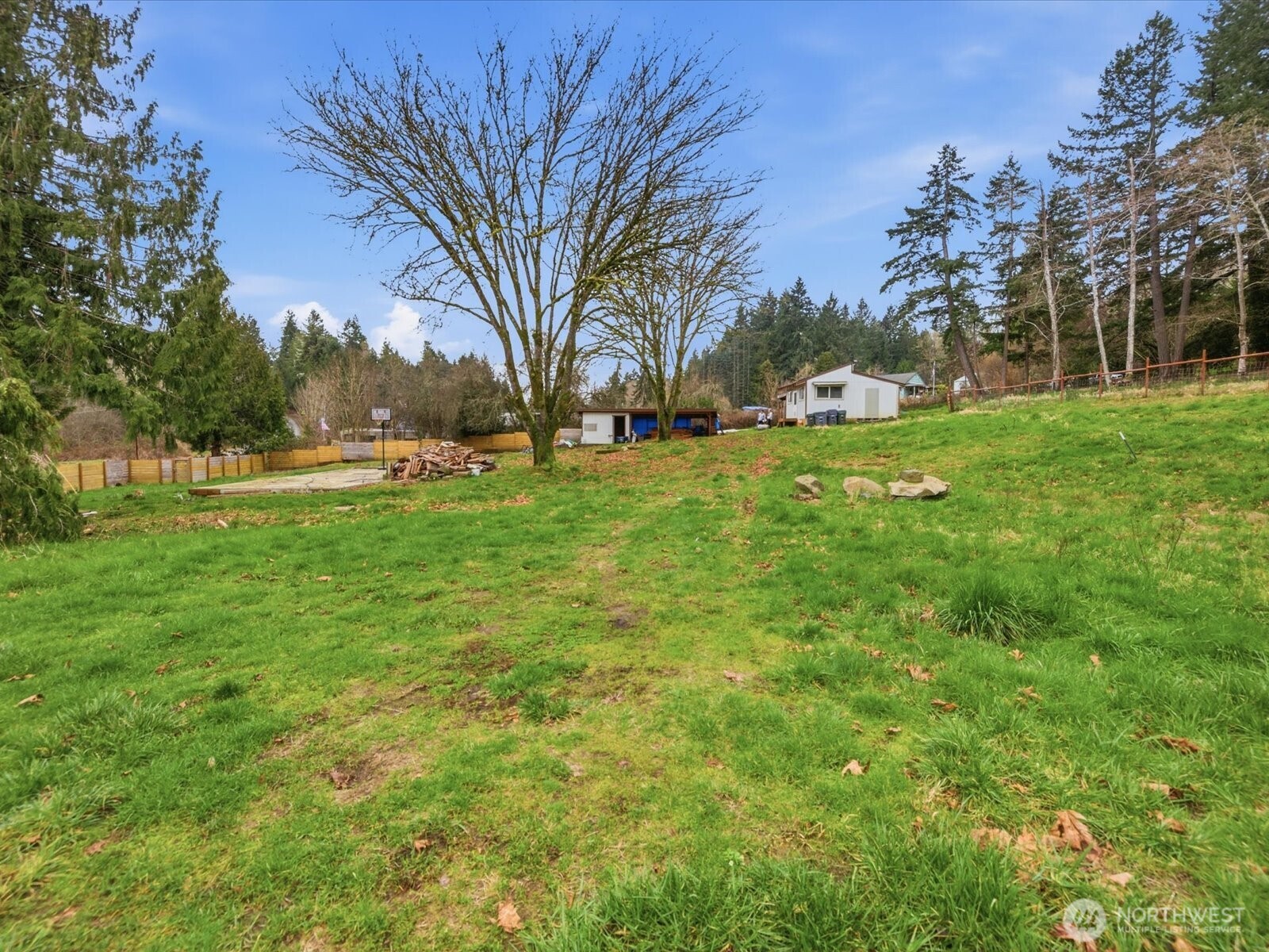 16602 - 16608 Delano Road Property Photo 25