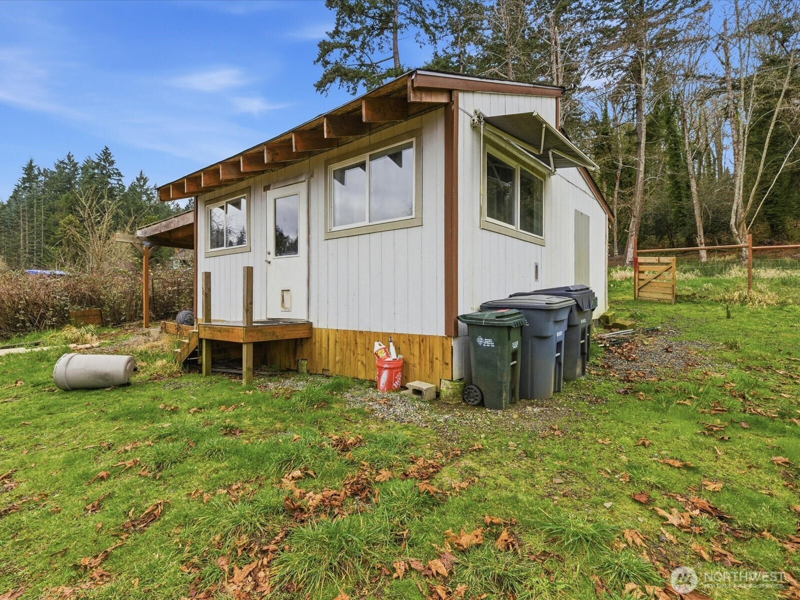 16602 - 16608 Delano Road Property Photo 26
