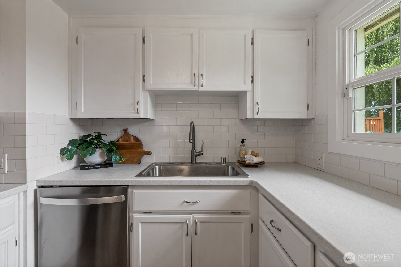 3029 N Bennett Street Property Photo 16