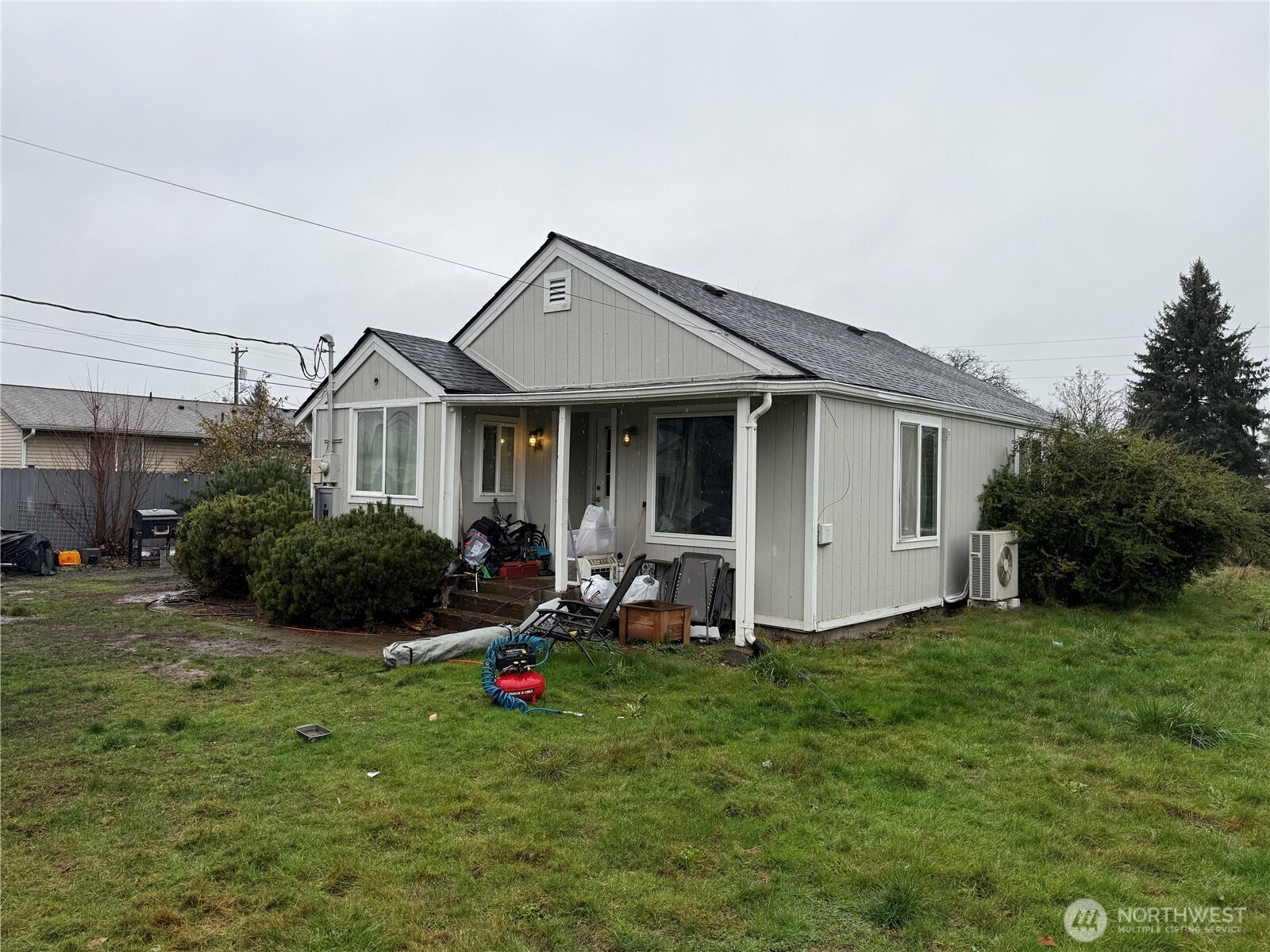 509 E 65th Street Property Photo 6