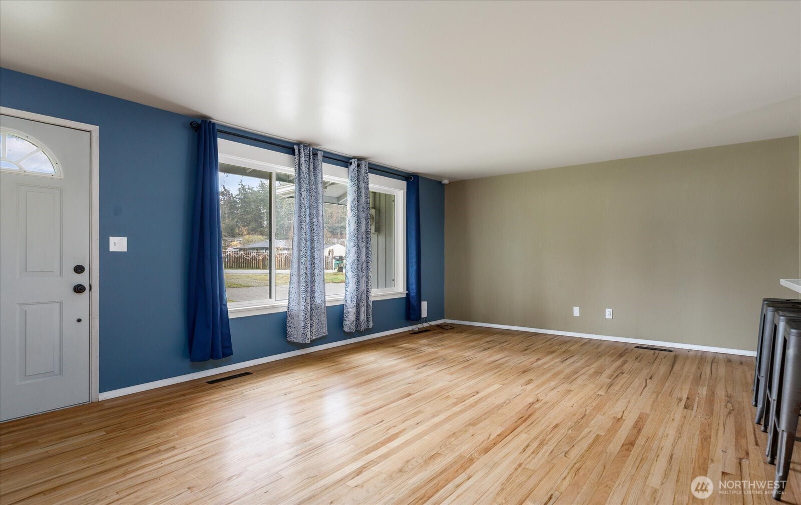 1321 Orchard Loop Property Photo 3