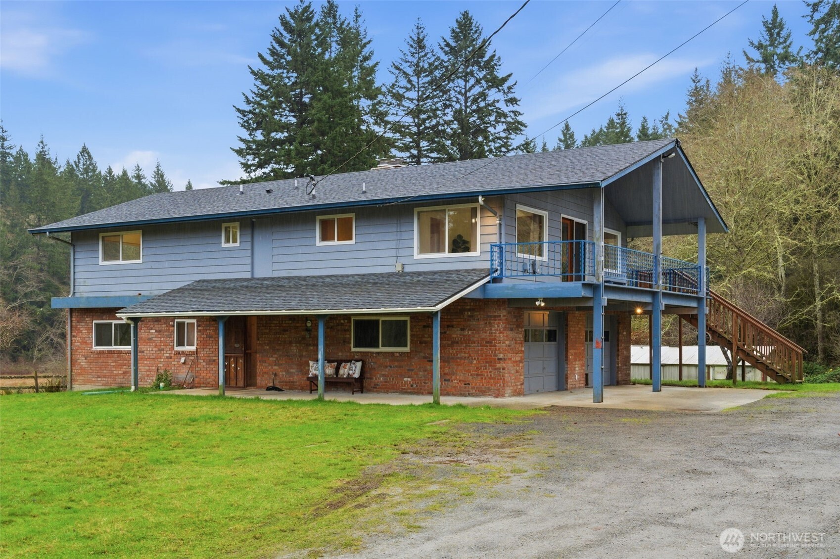 22628 Holgar Court Property Photo 2