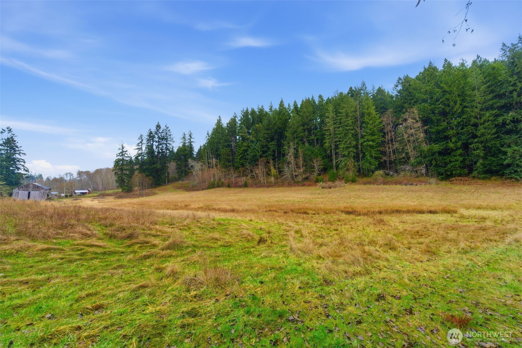 22628 Holgar Court Property Photo 6