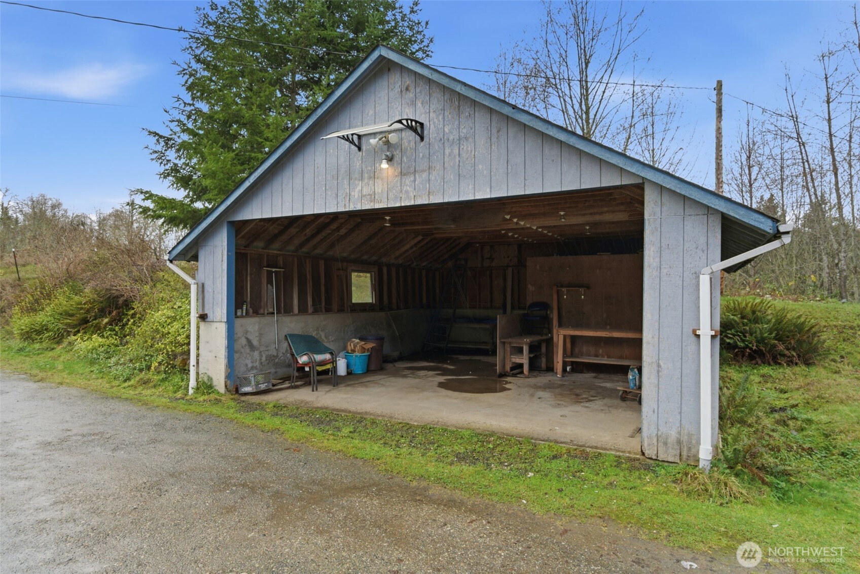 22628 Holgar Court Property Photo 7