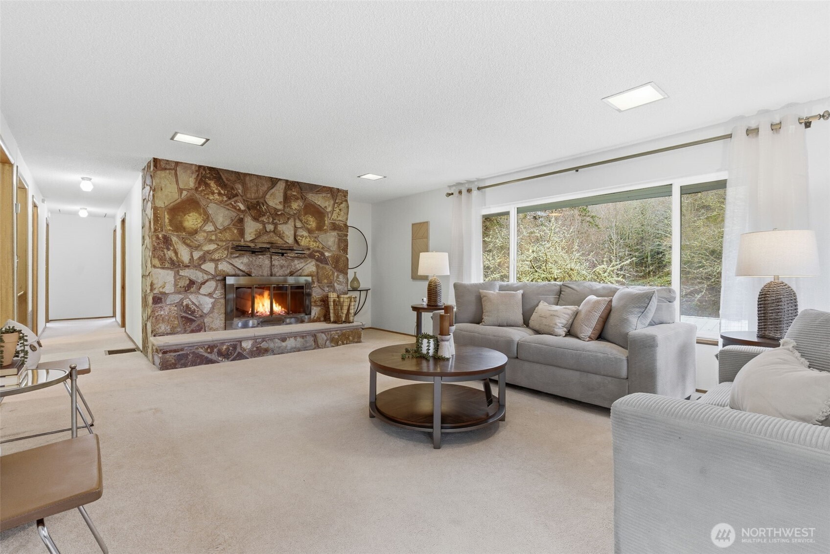 22628 Holgar Court Property Photo 10