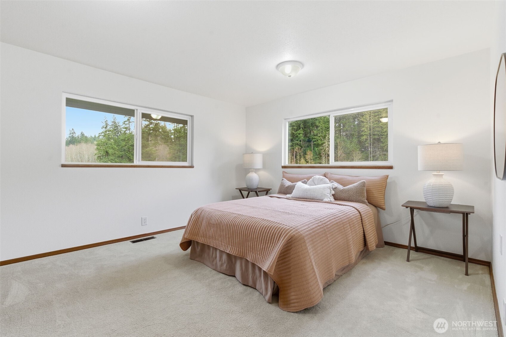 22628 Holgar Court Property Photo 17