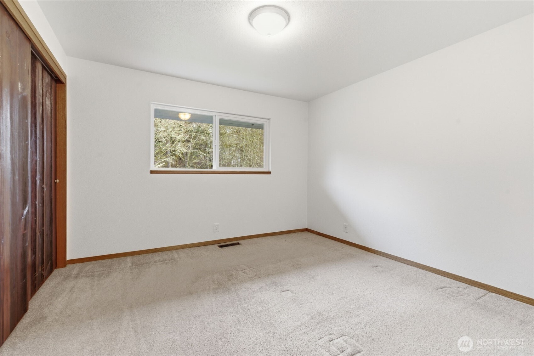 22628 Holgar Court Property Photo 19
