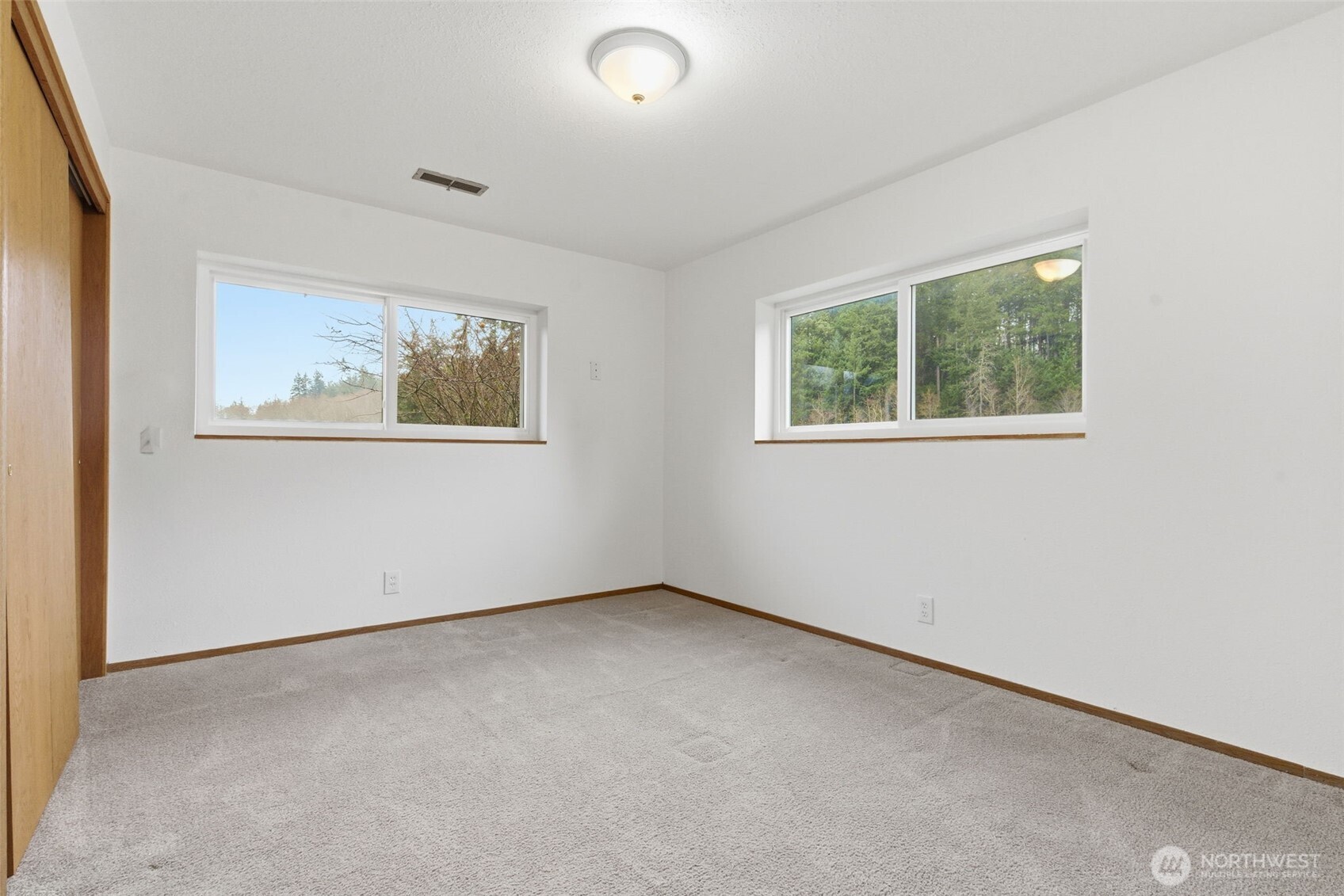 22628 Holgar Court Property Photo 21