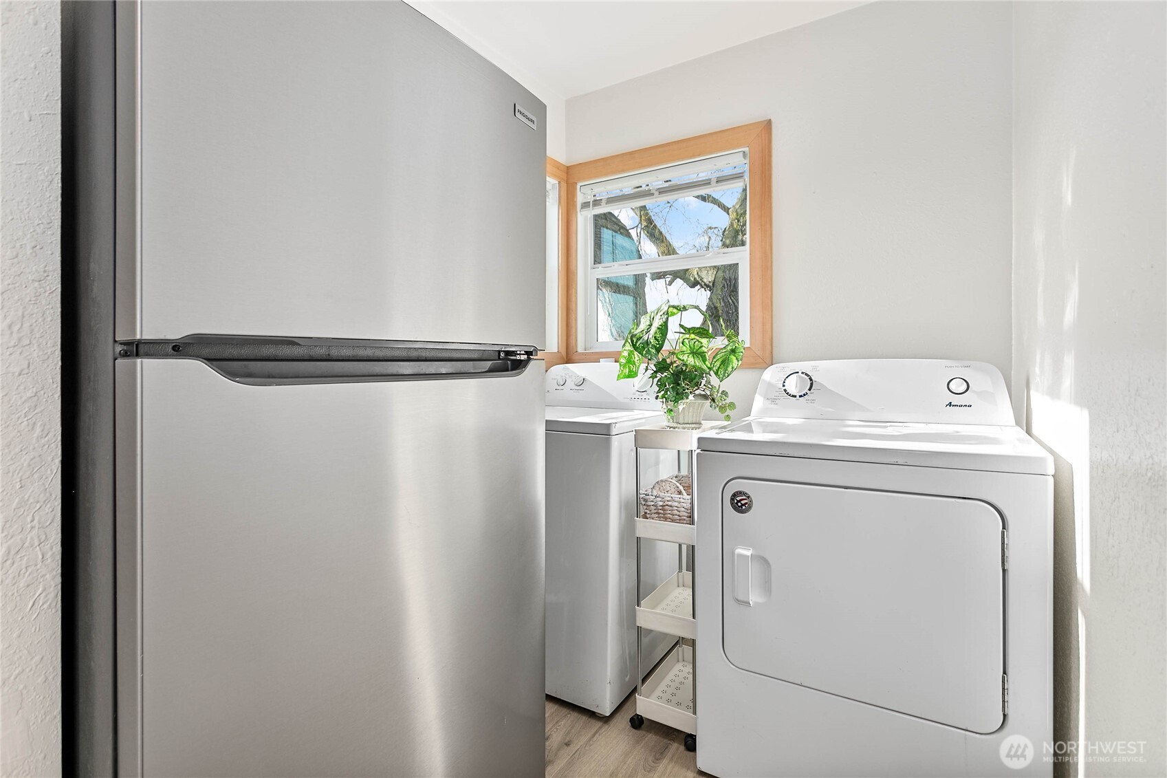 5059 Ferndale Road Property Photo 14