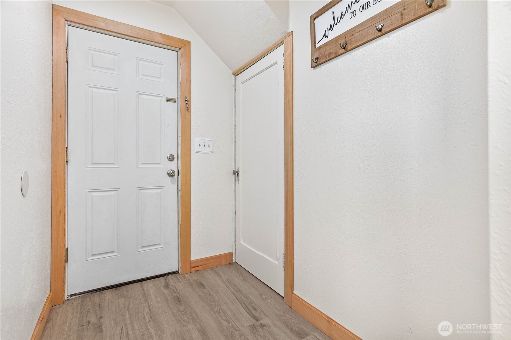 5059 Ferndale Road Property Photo 20