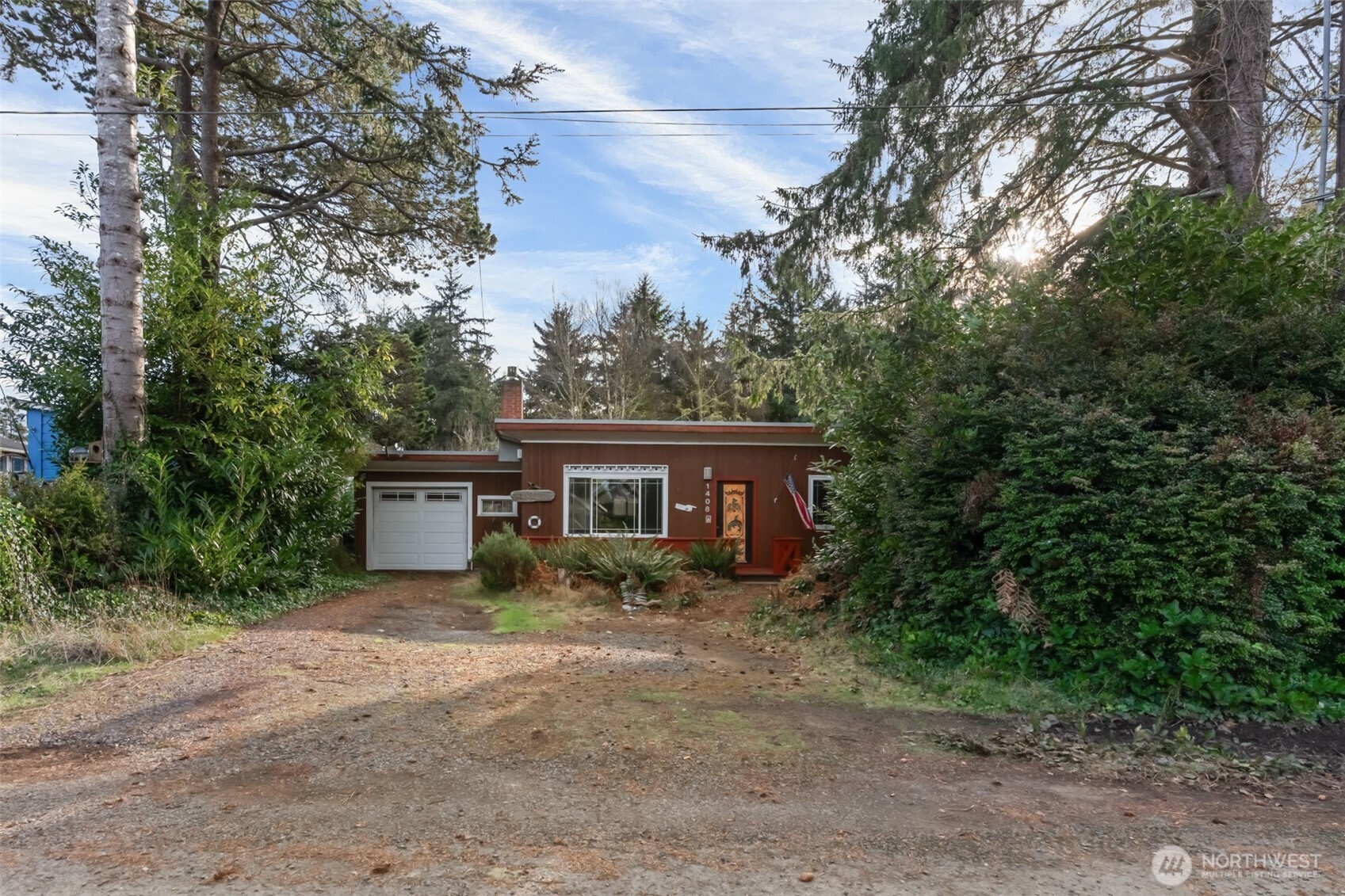 1408 250th Place Property Photo 2