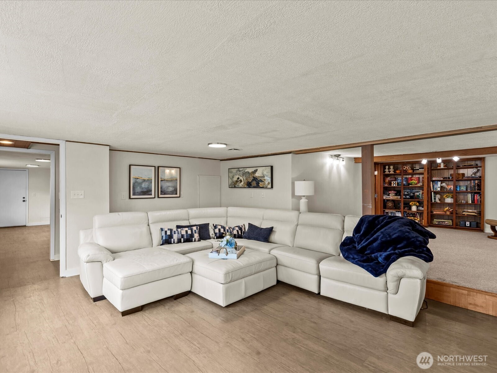 2540 E Phinney Bay Place Property Photo 25