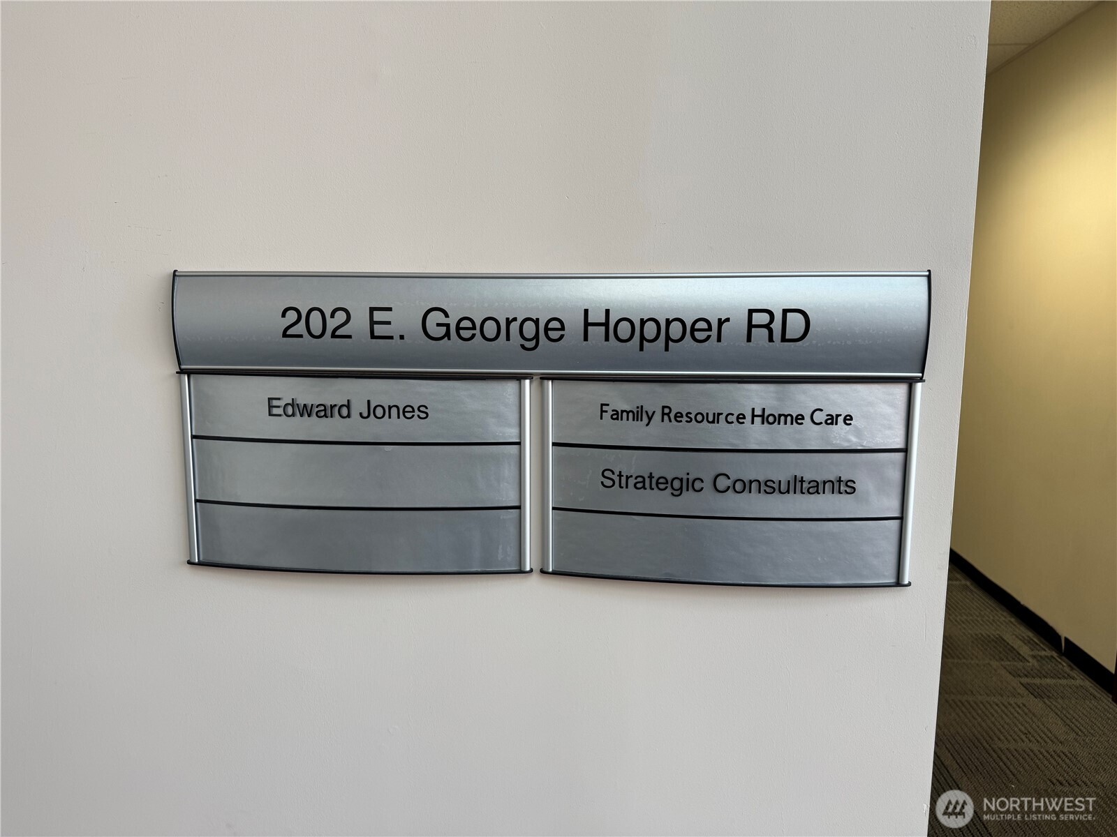 325 E George Hopper Road 202 Property Photo 8