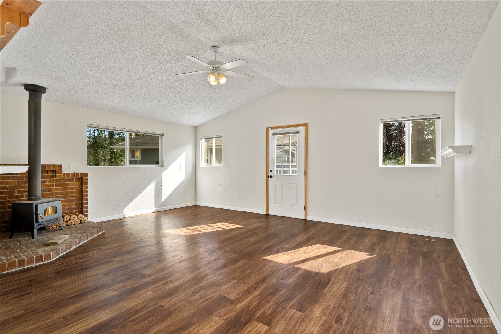 3615 Hunt Street Property Photo 7