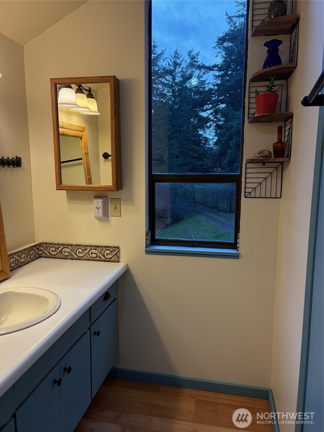 1193 Rosario Road Property Photo 17