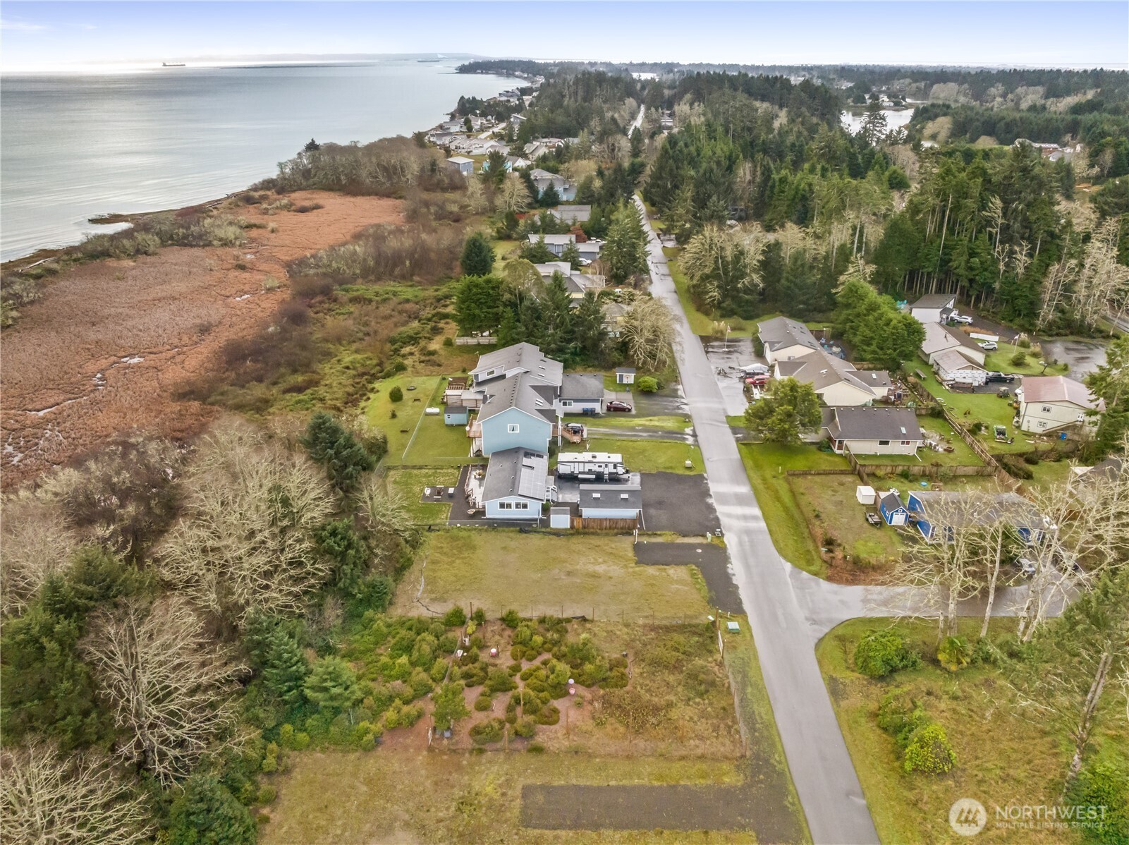 200 Olympic View Avenue Property Photo 6